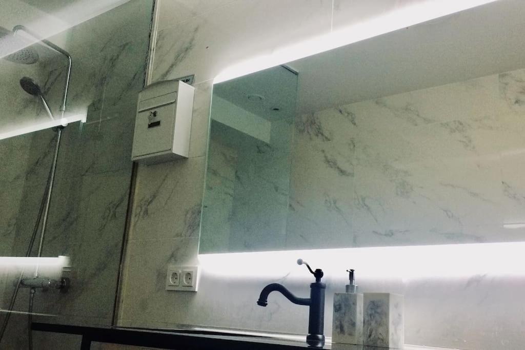 Apartamento Center Wifi Parking Free Granada